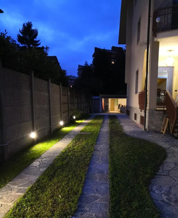Flatmilan Cernusco Sul Naviglio Exterior foto