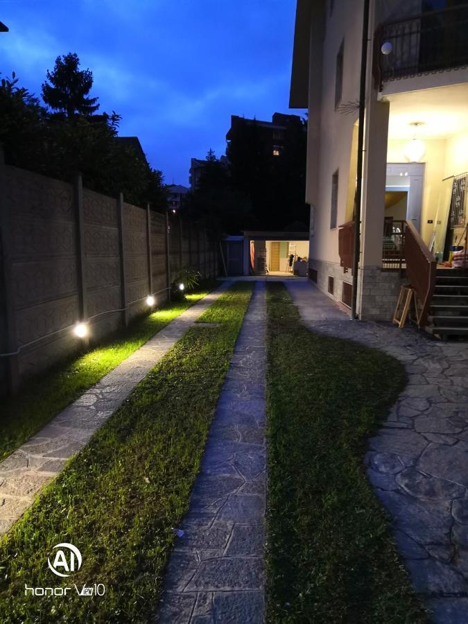 Flatmilan Cernusco Sul Naviglio Exterior foto